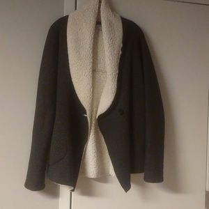 Warm Jacket by Susina in good condition Size M